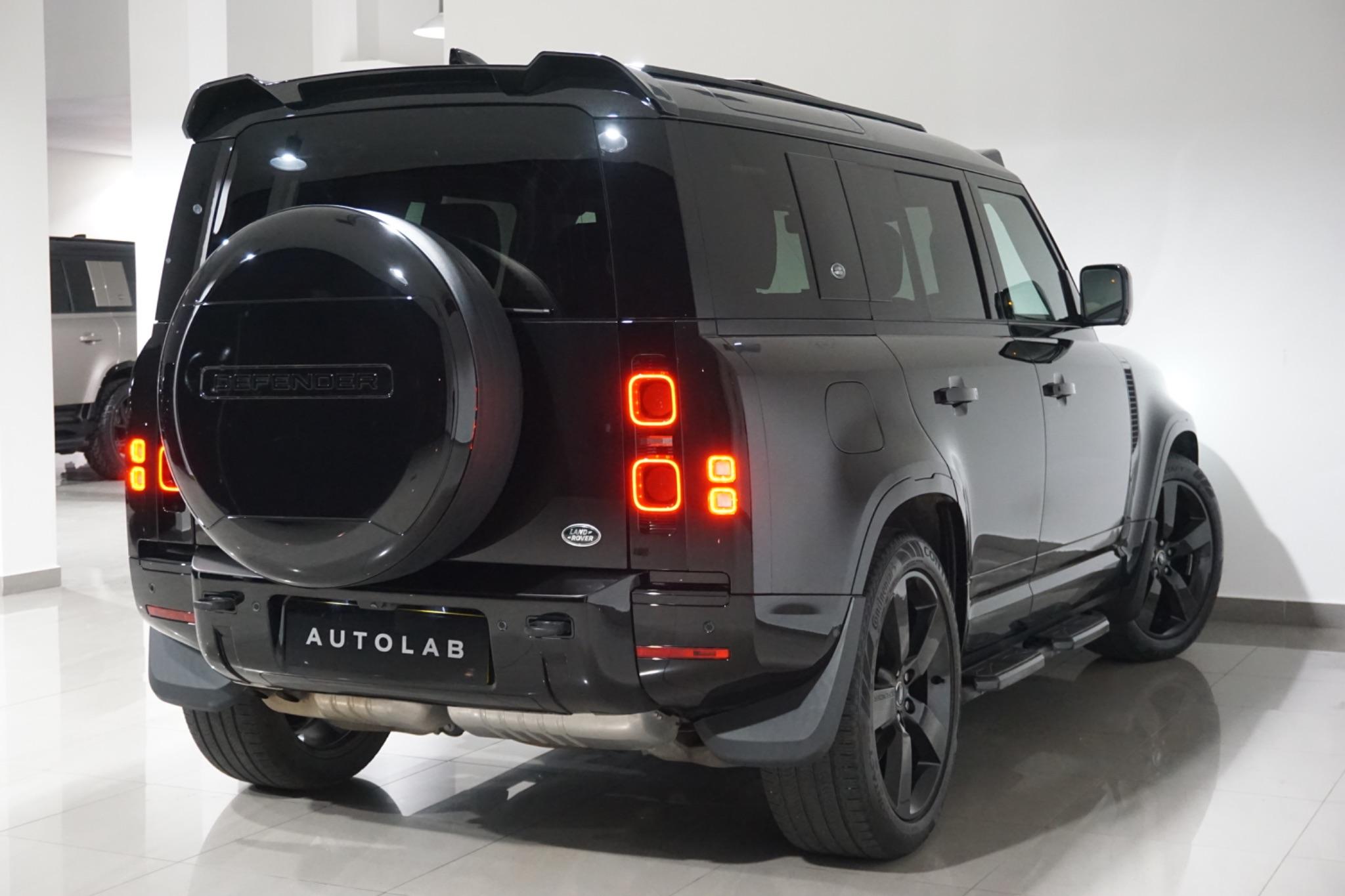 Land Rover Defender 110 3.0 D250 MHEV X-Dynamic HSE Auto 4WD Euro 6 (s/s) 5dr